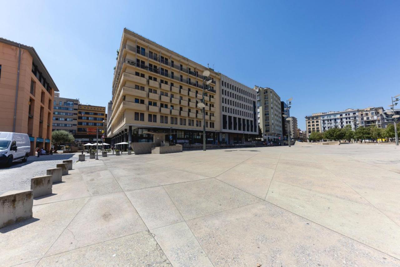Bravissimo Eiximenis, With Beautiful Terrace And Views Apartment Girona Ngoại thất bức ảnh